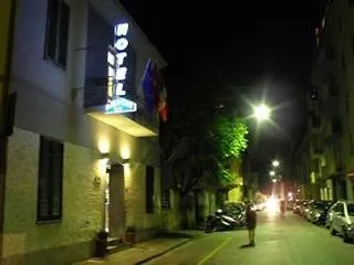 Astor Πίζα